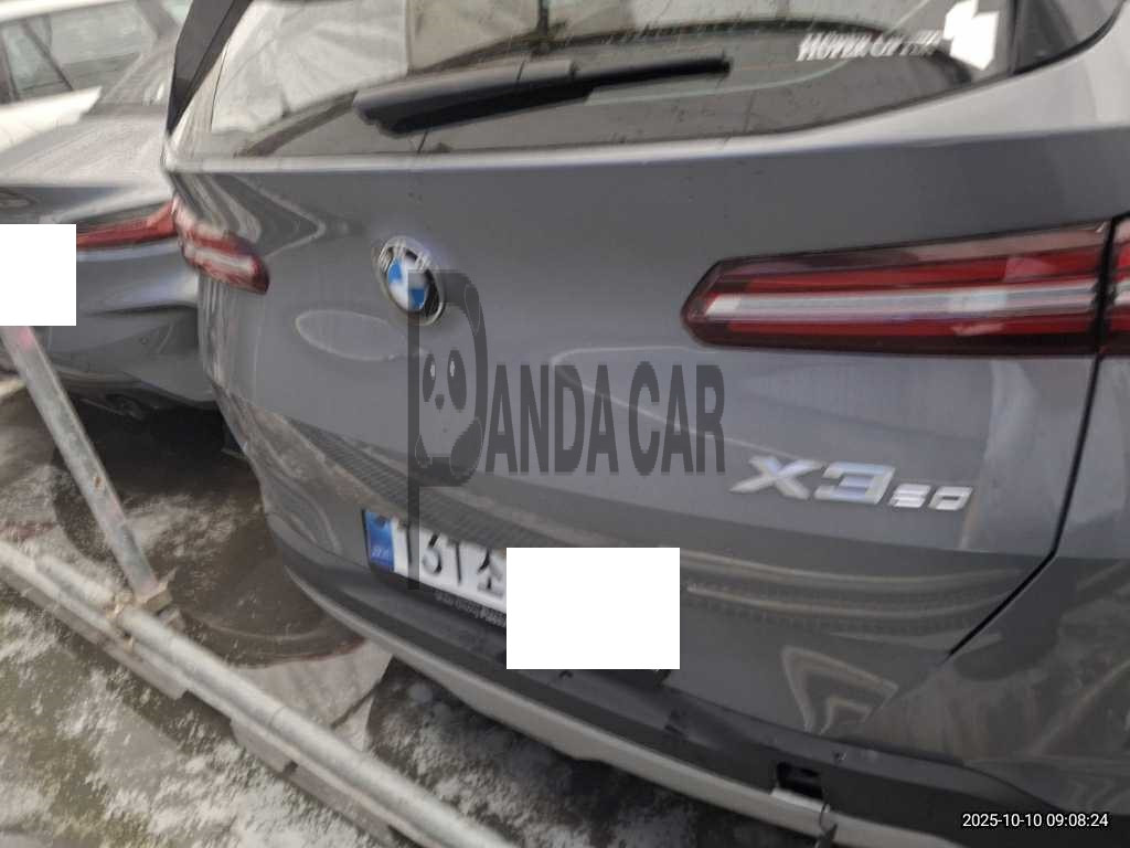 2025 BMW X3 20 xDrive, photograph 3