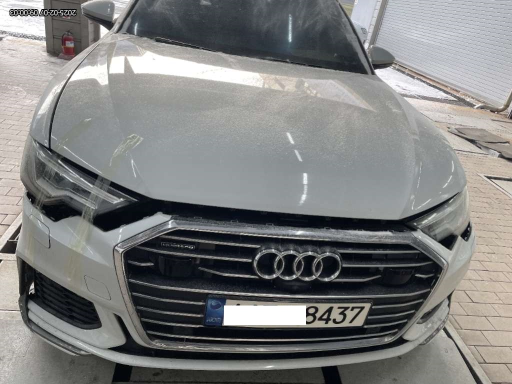 2021 Audi A6 45 TDI quattro, photograph 1