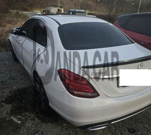 2018 Mercedes-Benz C200, photograph 5
