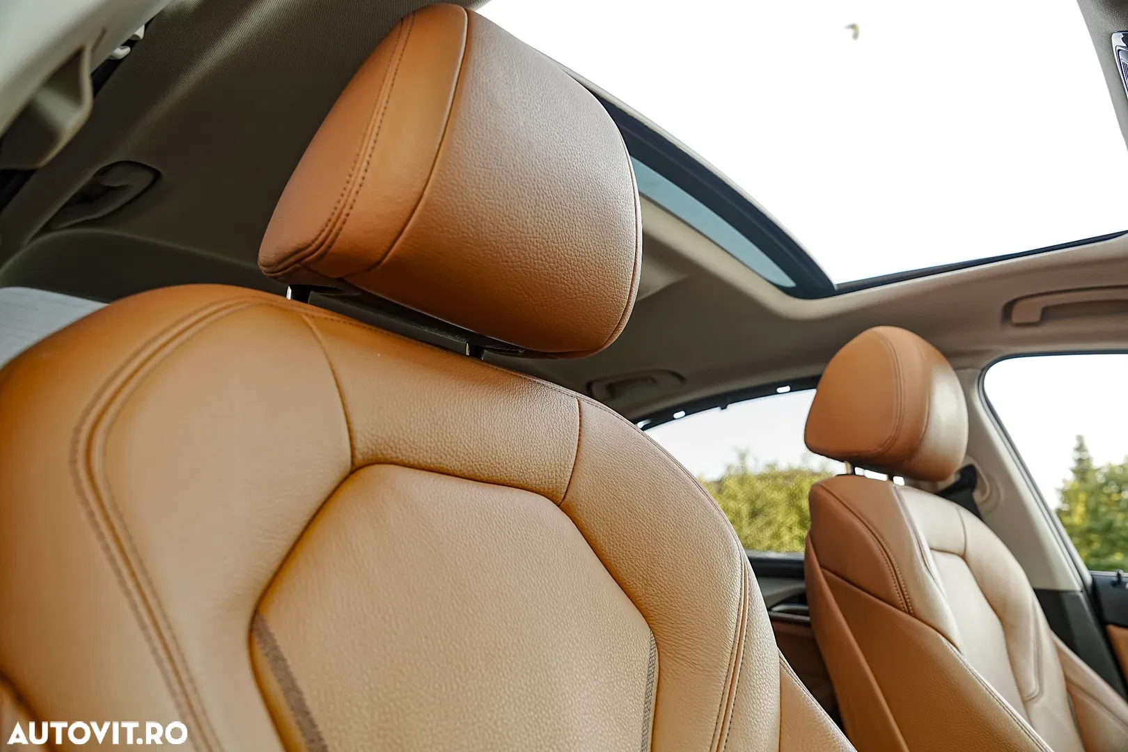 2022 BMW Seria 5 520e Aut., photograph 3