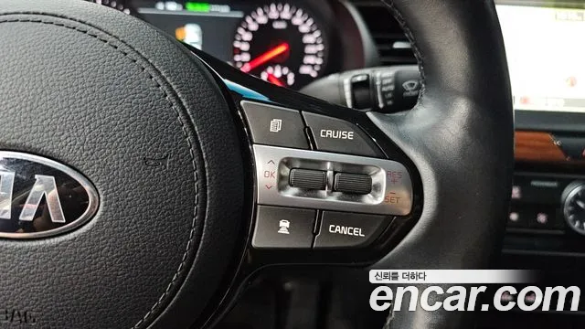 2017 Kia K7 2.2 Diesel Limited, photograph 8