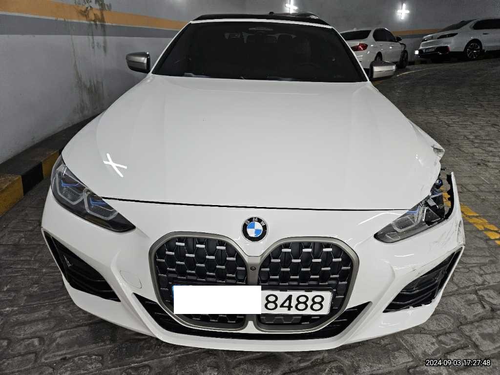 2024 BMW M440i xDrive Convertible, photograph 3