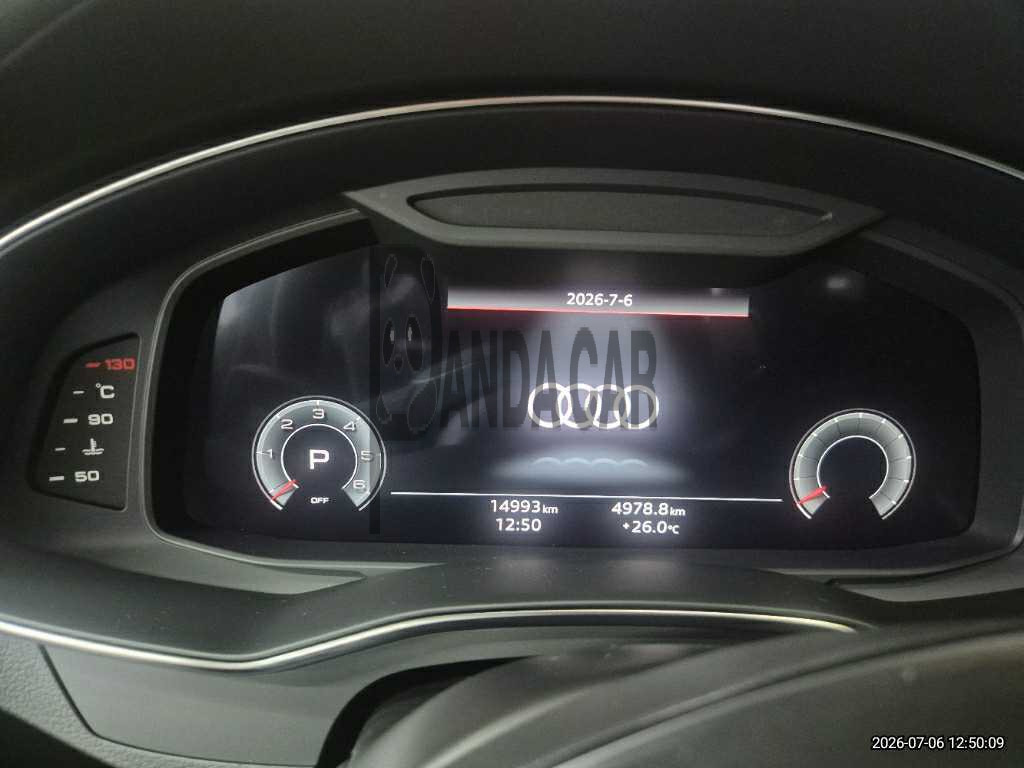 2025 Audi A7 50 TDI quattro, photograph 2