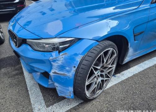 2018 BMW M3 Competition Package, photograph 2