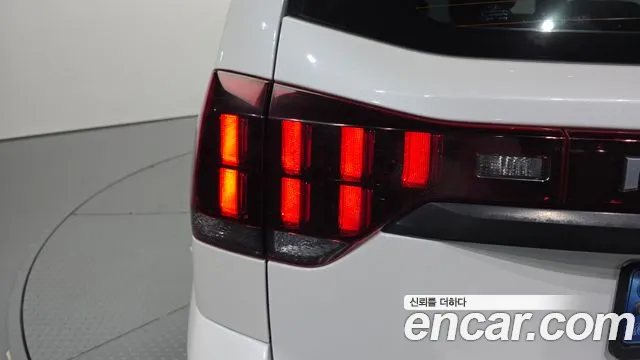 Kia Mohave Diesel 3.0 4WD 7-Seater — photo 1 of 37