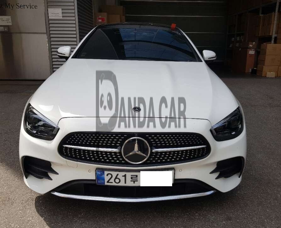 2021 Mercedes-Benz E450 4MATIC Coupe, photograph 1