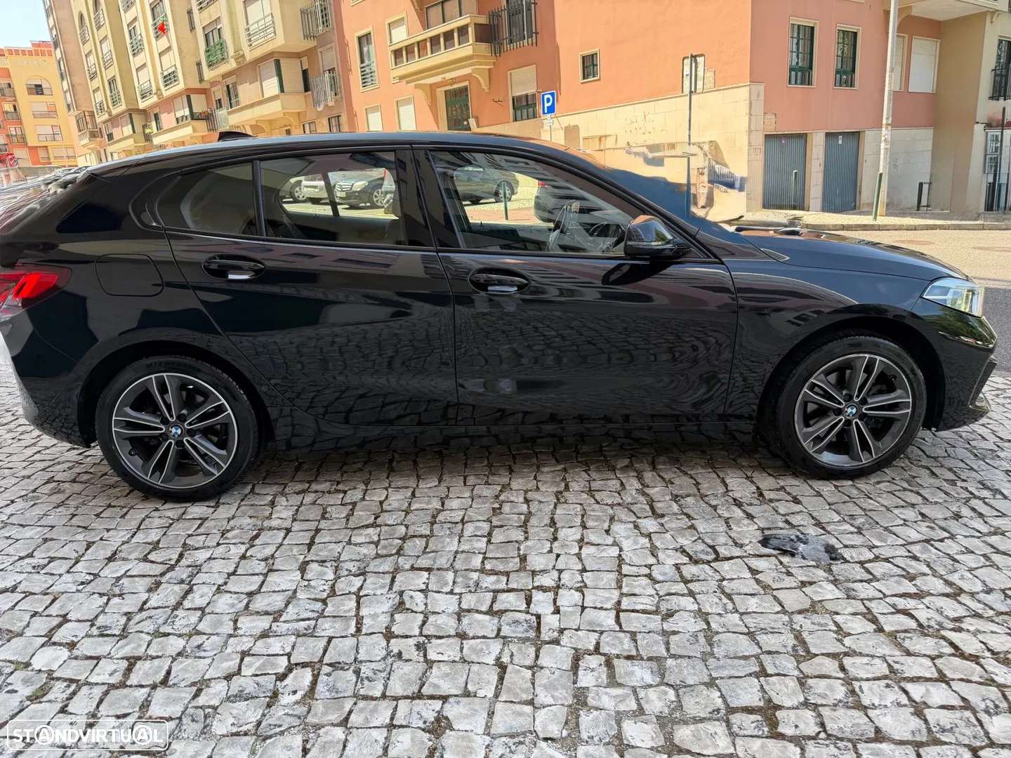 2021 BMW Série 1 i Aut. Sport Line, photograph 4