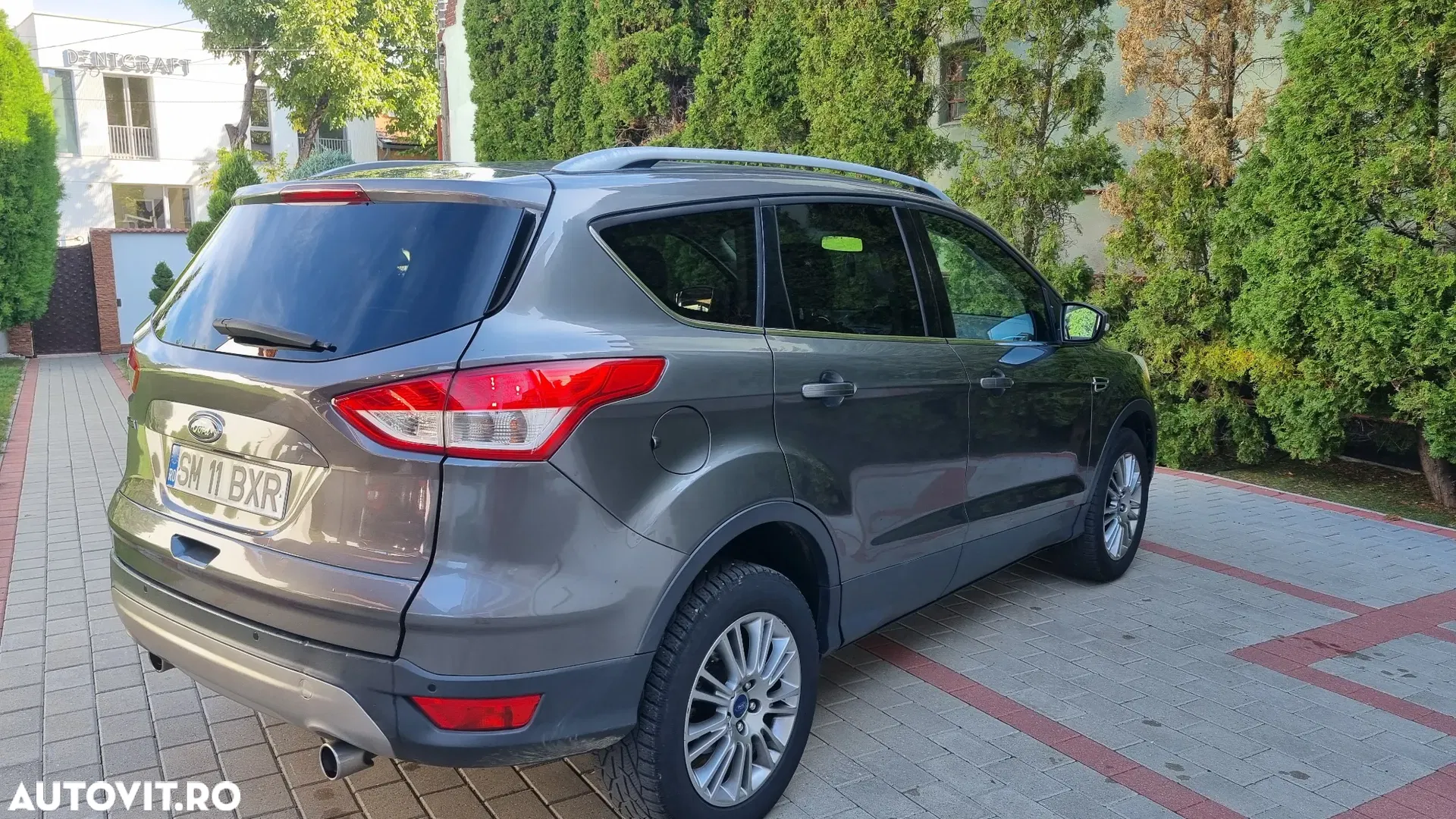 2014 Ford Kuga, photograph 12