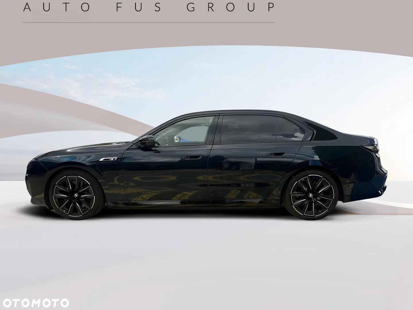 2026 BMW Seria 7 M760e PHEV xDrive Individual Edition sport, photograph 3