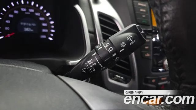 2014 KG_Mobility_Ssangyong KORANDO 2.0 CVT 4WD, photograph 10