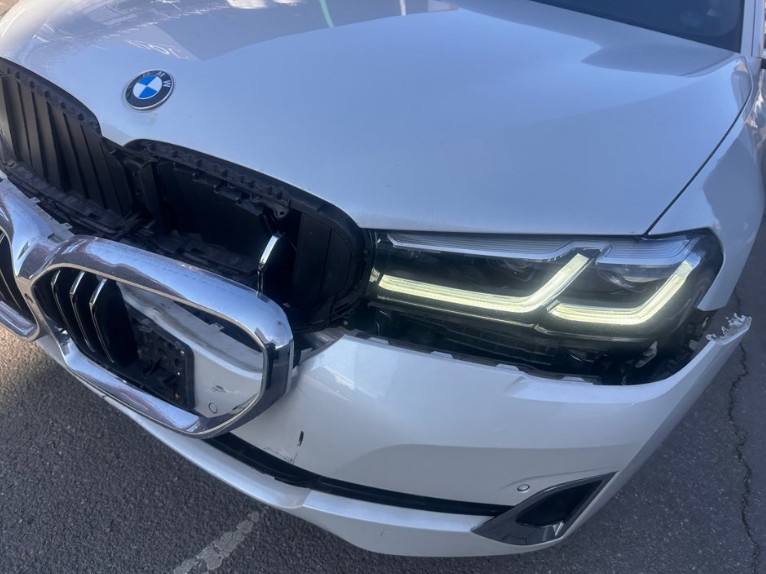 2022 BMW 520i, photograph 1