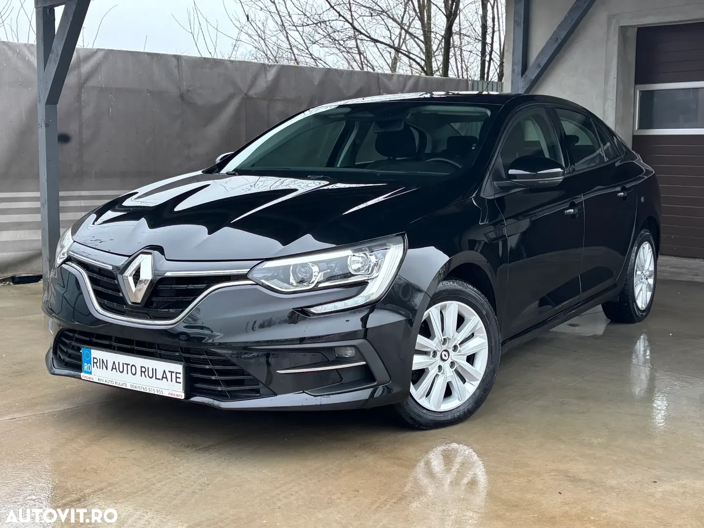 2024 Renault Megane TCe 140 GPF EDC BUSINESS EDITION, photograph 3