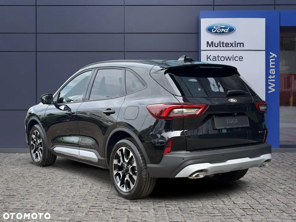 2026 Ford Kuga, photograph 3