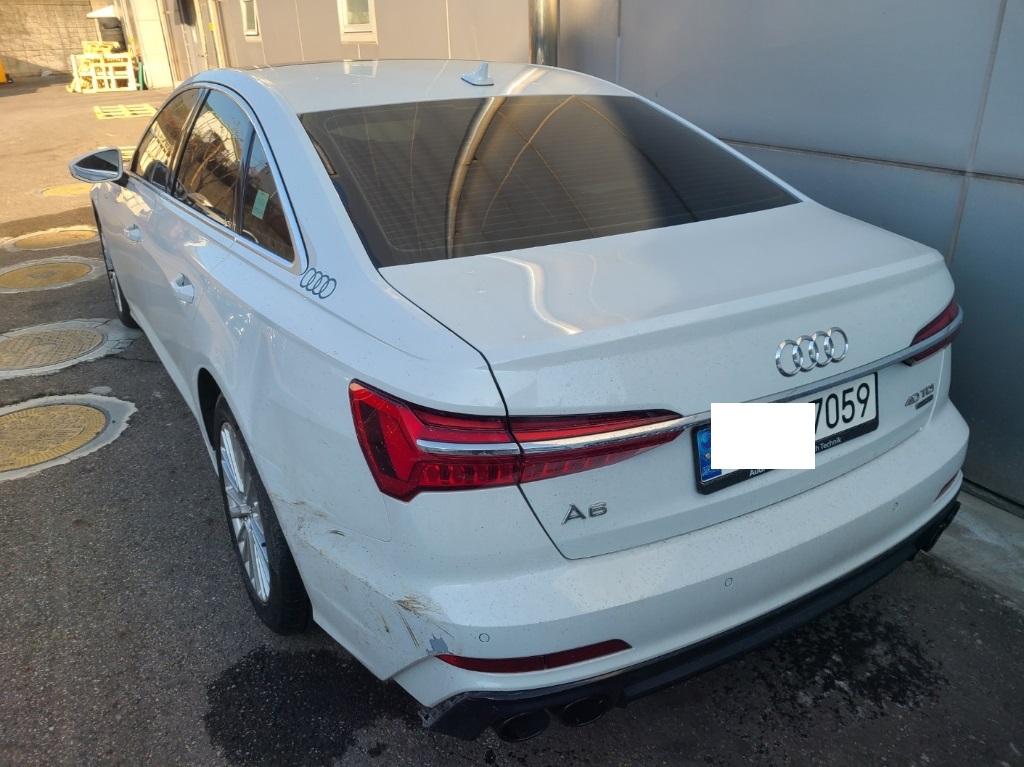 2021 Audi A6 40 TDI quattro, photograph 1