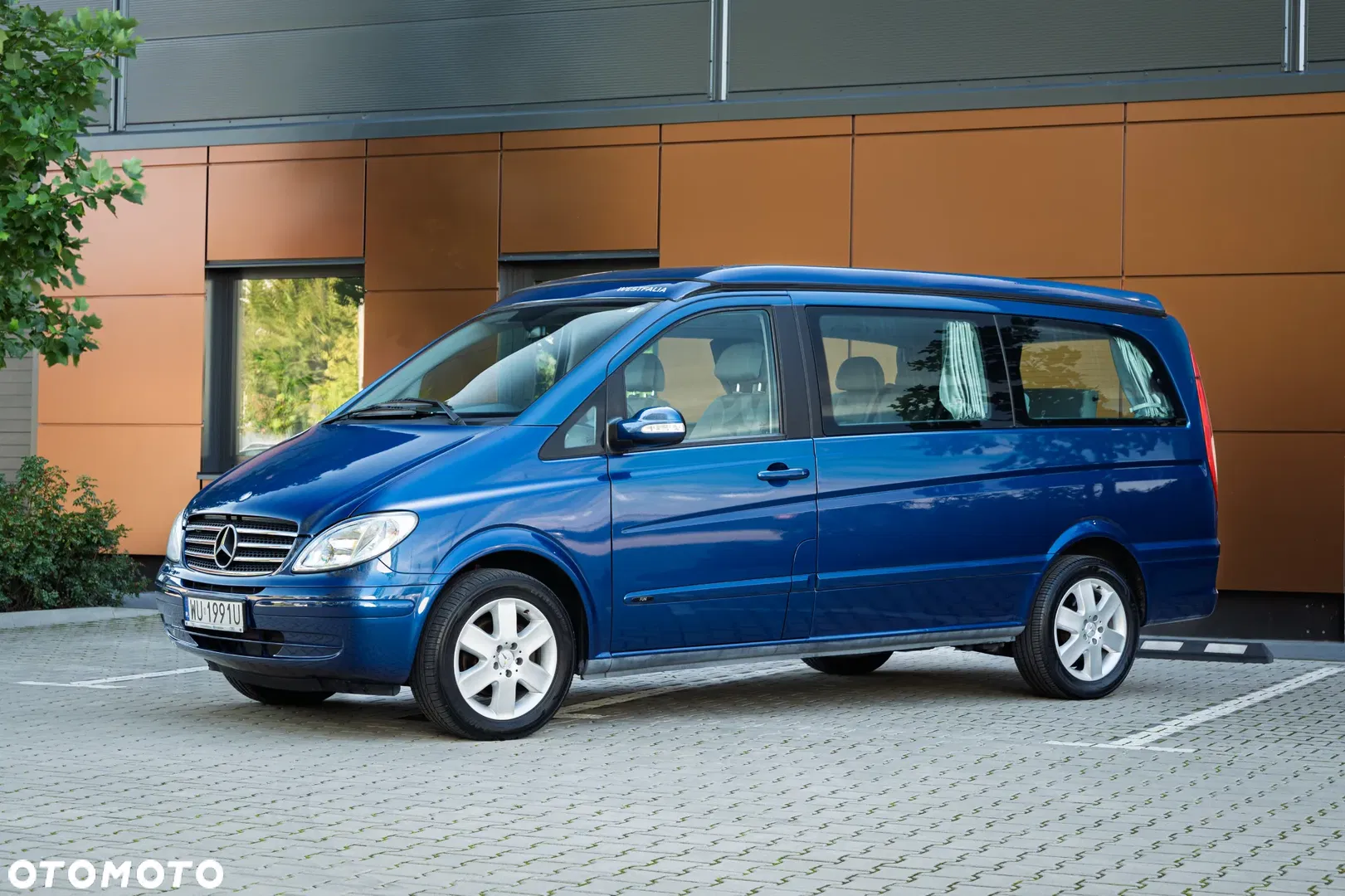 2004 Mercedes-Benz Viano 3.5 lang Automatik Fun Activity, photograph 2