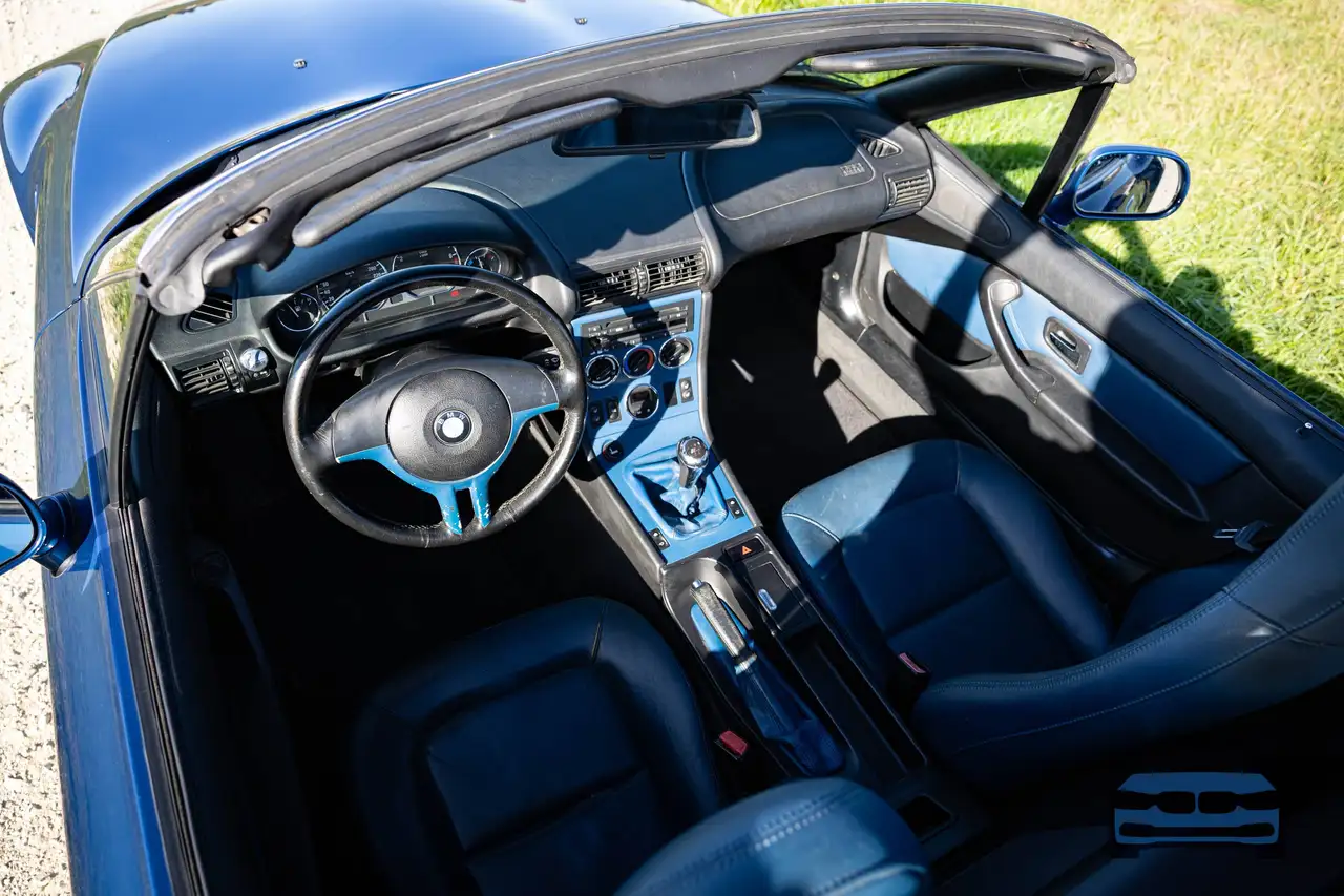 2001 BMW Z3 Z3 Roadster 2.2i # 2. Hand # Topasblau, photograph 11