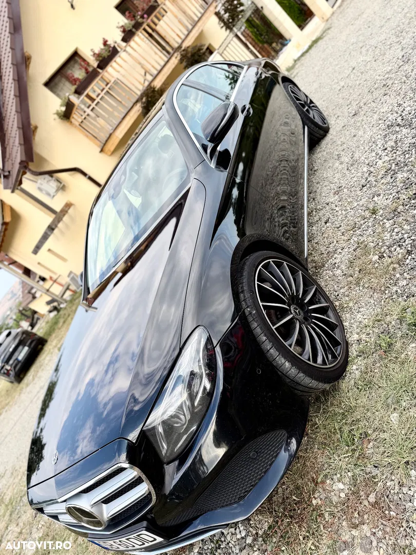 2018 Mercedes-Benz E 350 D Aut., photograph 12