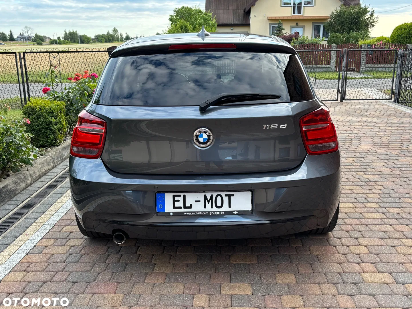 2015 BMW Seria 1 118d DPF Edition Sport, photograph 6