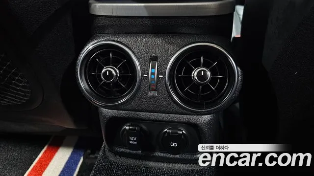 2021 Kia Stinger 2.5 AWD Masters, photograph 9
