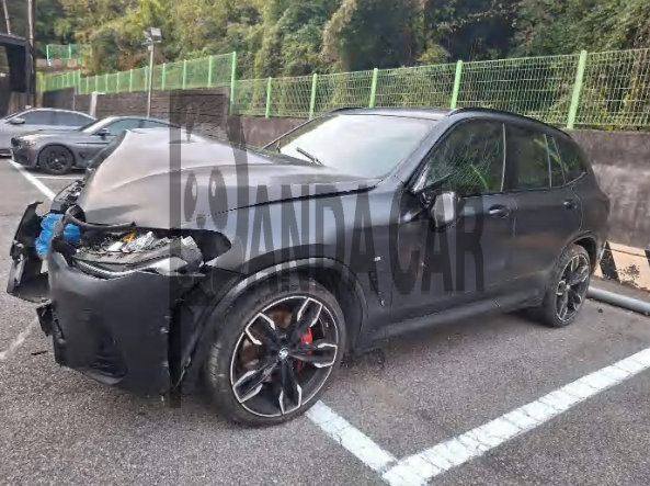 2022 BMW X3 M40i, photograph 1