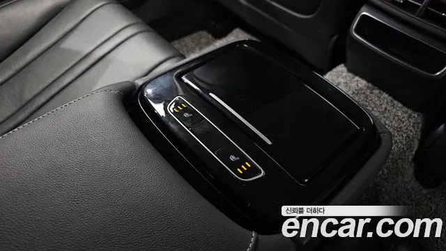 2020 Genesis G80 Gasoline 2.5 Turbo AWD, photograph 8