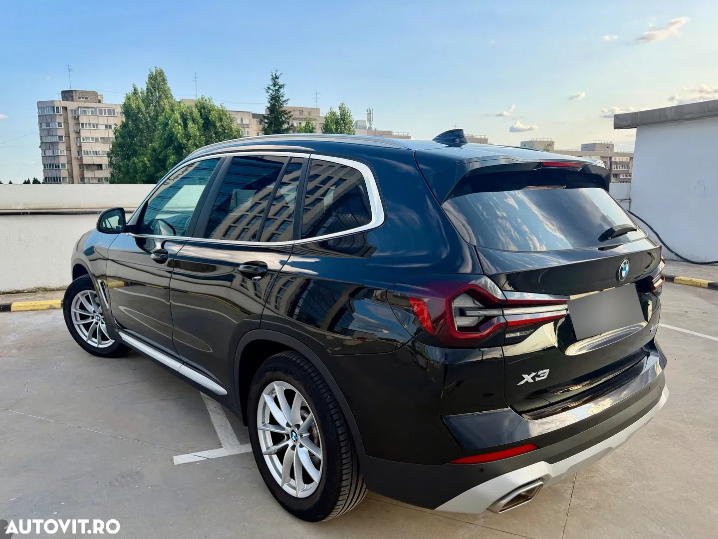 2022 BMW X3 xDrive20i AT xLine, photograph 2