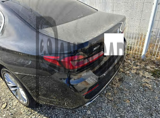 2021 BMW 523d xDrive, photograph 2