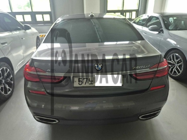 2017 BMW 740Ld xDrive, photograph 3