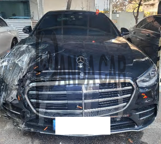2022 Mercedes-Benz S500 4MATIC, photograph 1