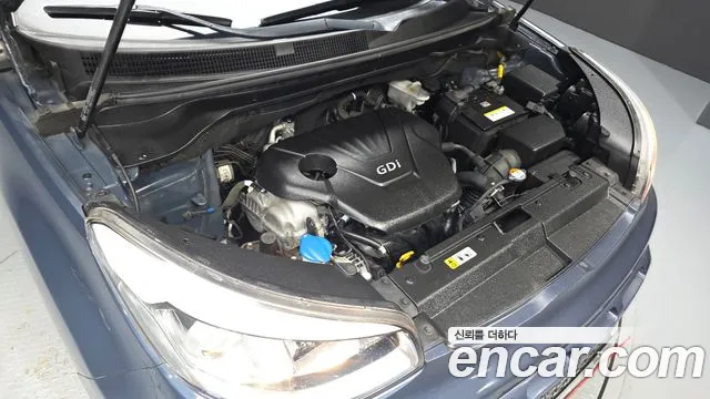 Kia Soul 1.6 GDi Luxury — photo 1 of 30
