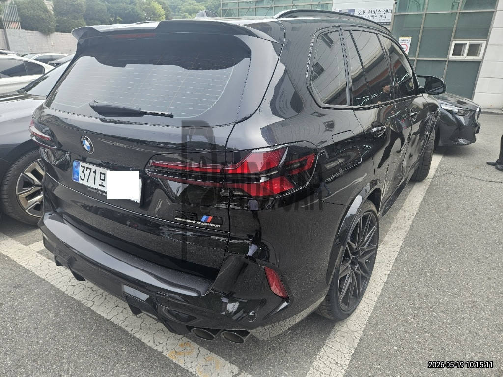 2026 BMW X5 M Competition, photograph 4
