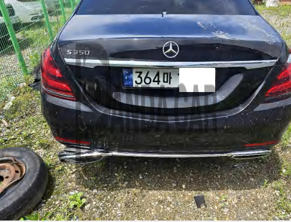 2020 Mercedes-Benz S350 L, photograph 4