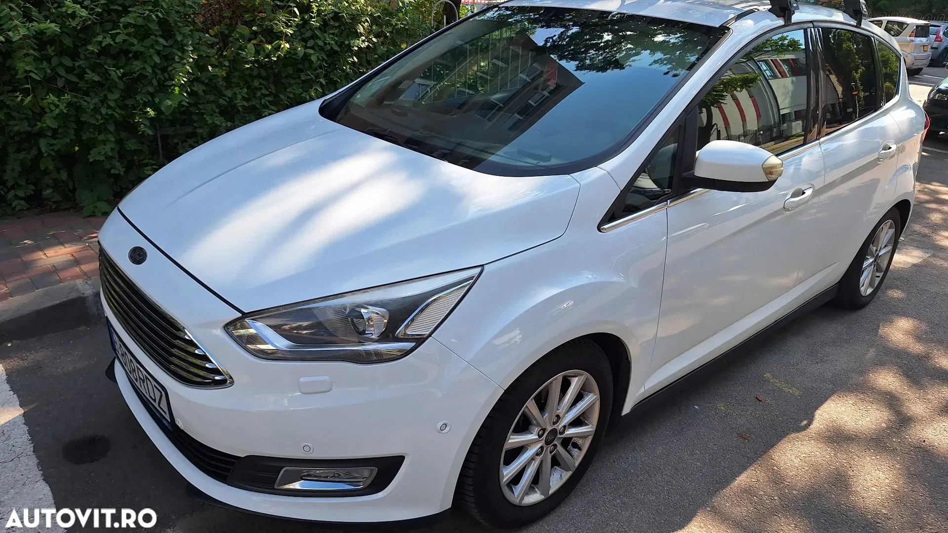 Ford C-Max 1.5 TDCi Trend — photo 1 of 30