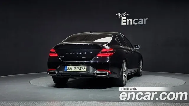 Genesis G70 Gasoline 3.3T 2WD — photo 1 of 20