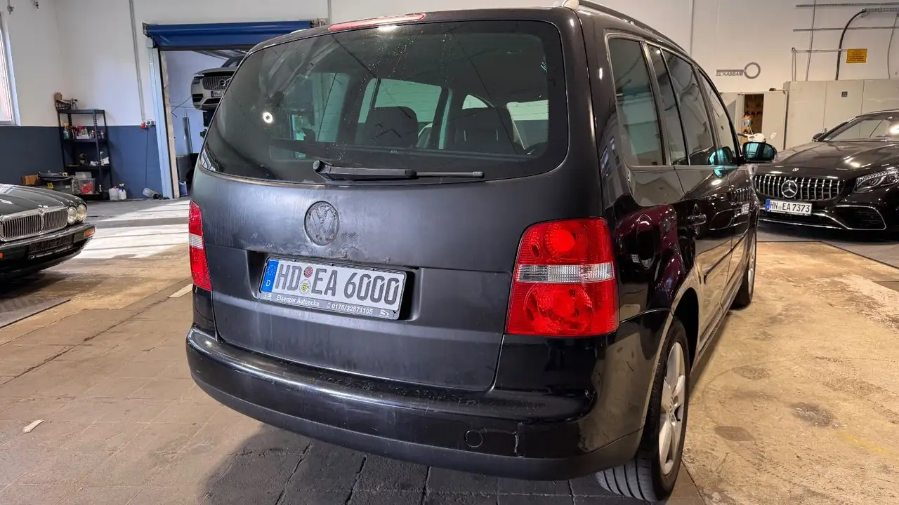 2006 Volkswagen Touran Highline 7 sitze HU/AU 10/2018, photograph 9