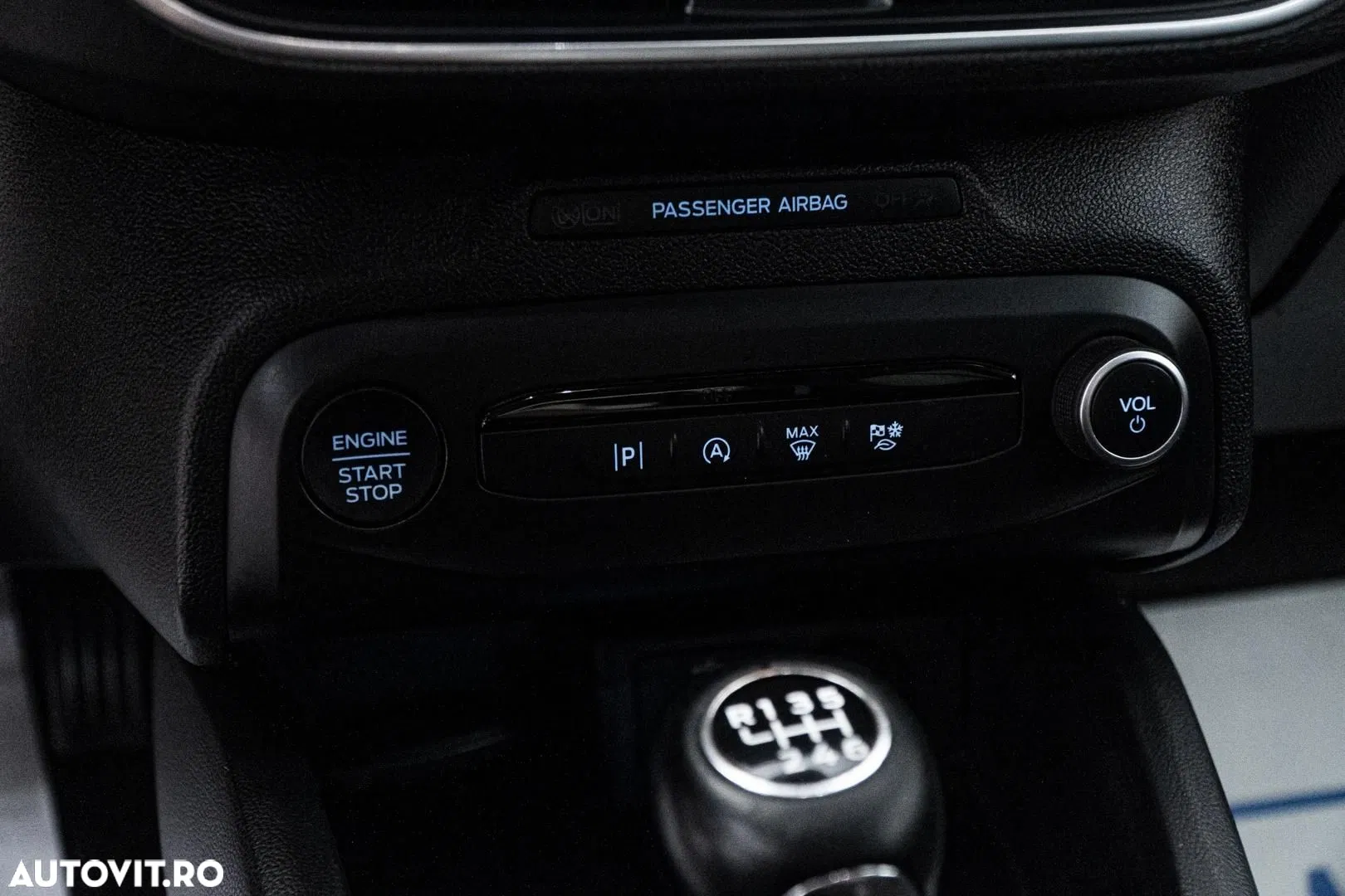 2022 Ford Focus 1.5 EcoBlue Titanium, photograph 11