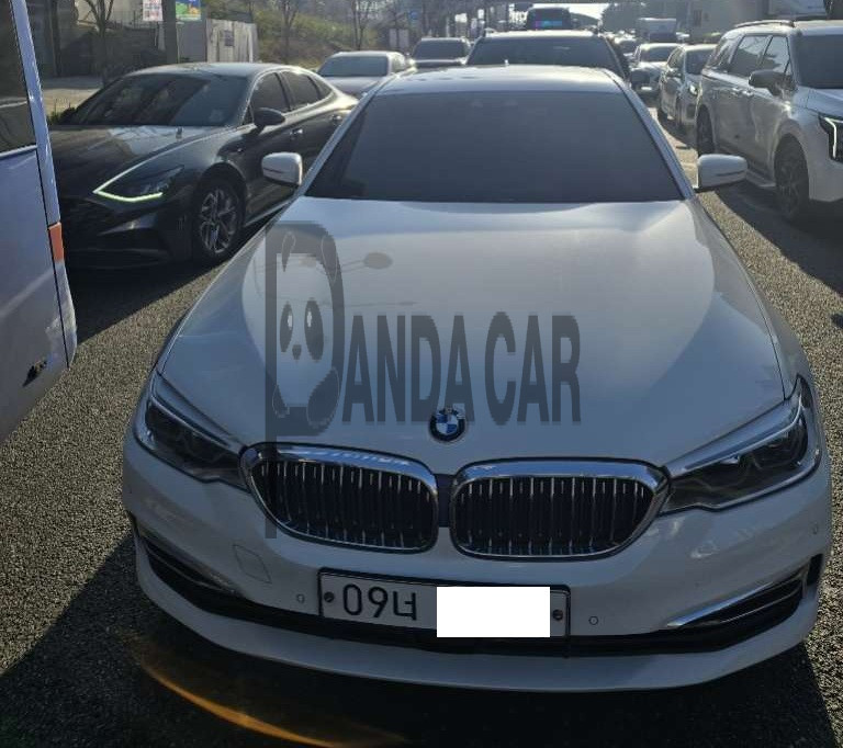 2018 BMW 530i xDrive, photograph 6