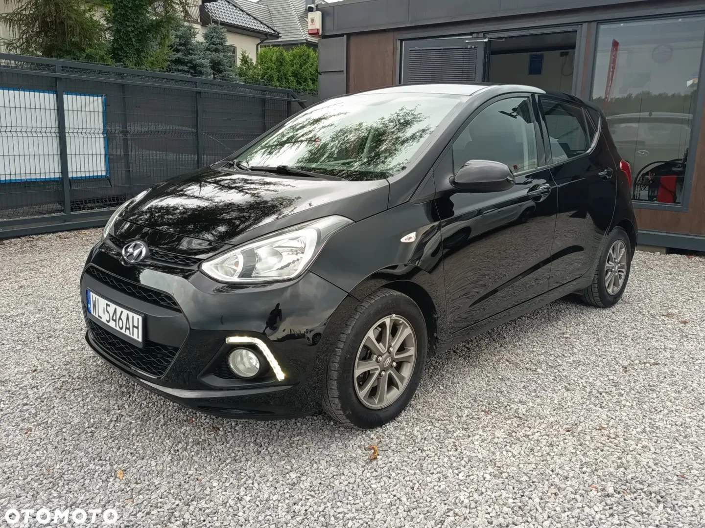 2014 Hyundai i10 1.2 Fifa World Cup Edition, photograph 2