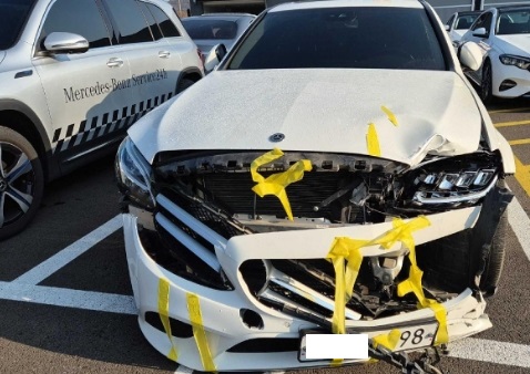 2019 Mercedes-Benz C220 d, photograph 2