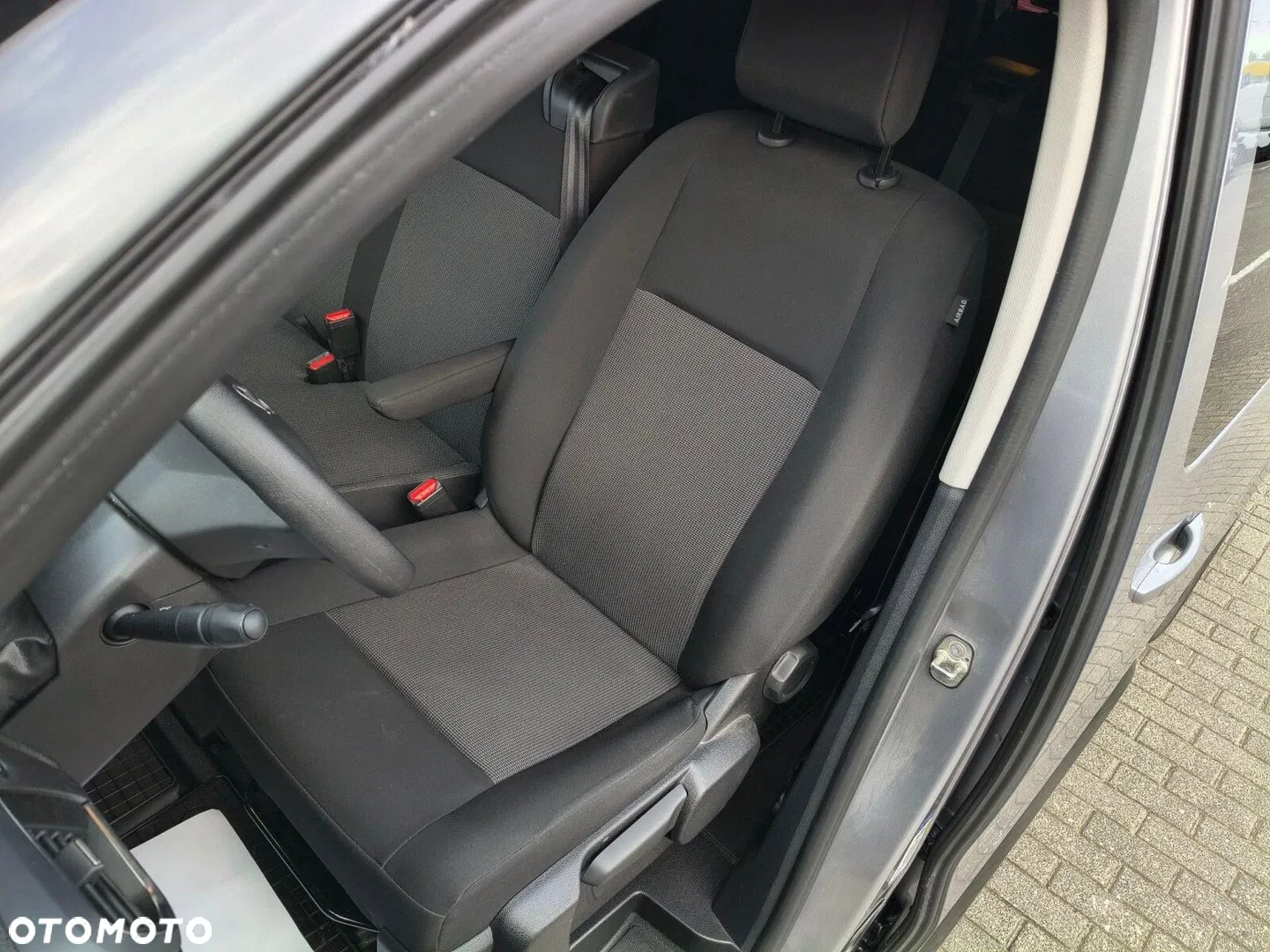 2025 Opel Zafira 2.0 Diesel XL Business, photograph 11