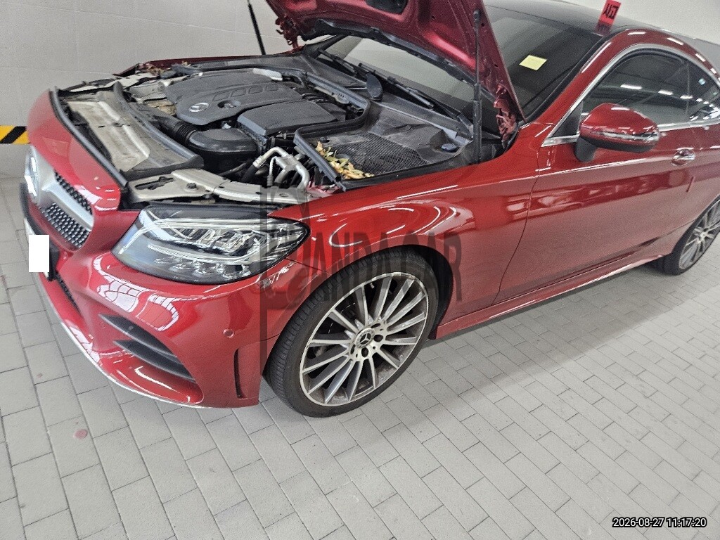 2019 Mercedes-Benz C220 d 4Matic Coupe, photograph 2