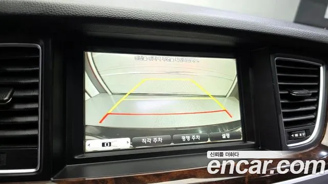 2015 Hyundai Genesis G330 Modern AWD, photograph 8