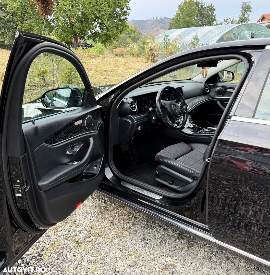 2018 Mercedes-Benz E 350 D Aut., photograph 7