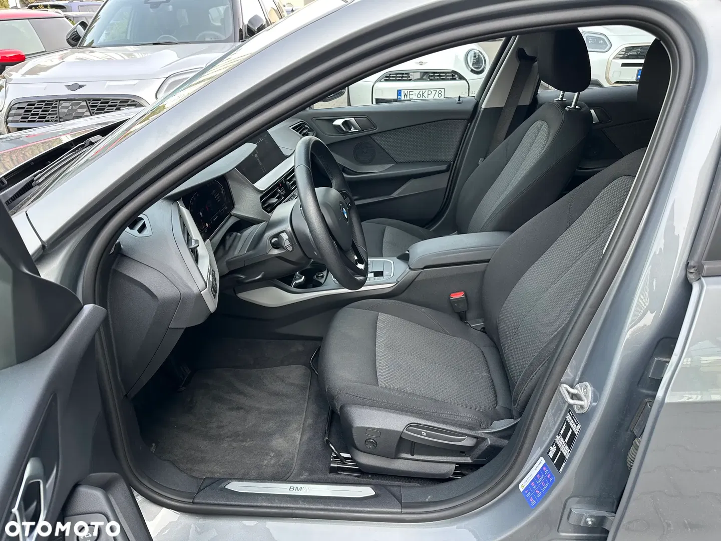 2024 BMW Seria 1 118i, photograph 6