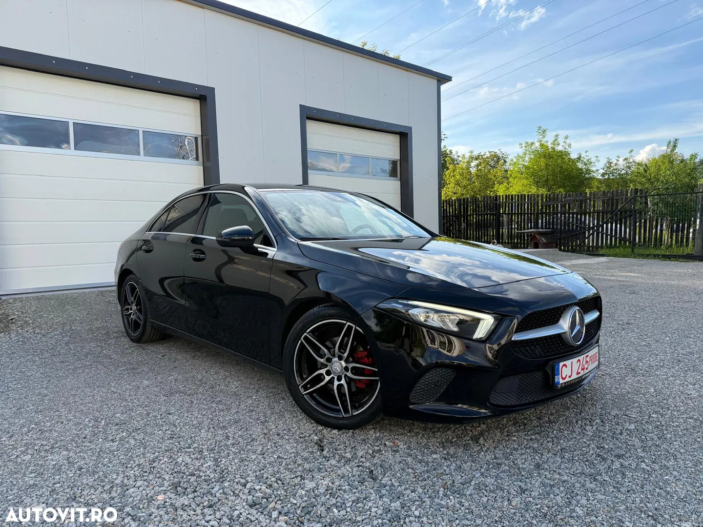 2019 Mercedes-Benz A 180 d Sedan 7G-DCT Progressive, photograph 2