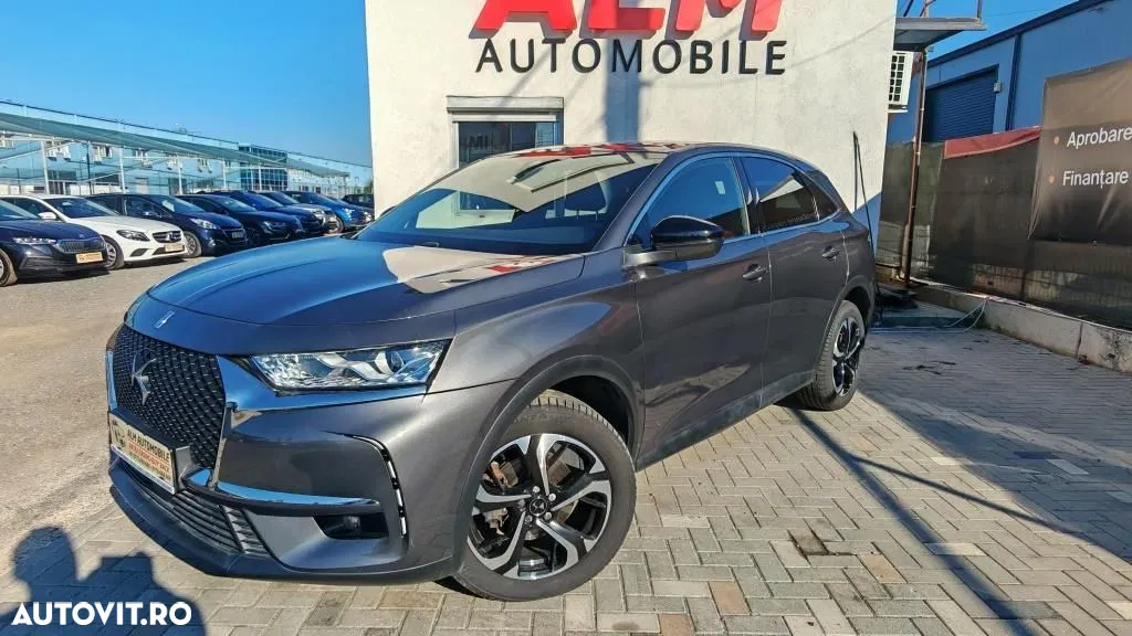2020 DS Automobiles DS 7 Crossback, photograph 3