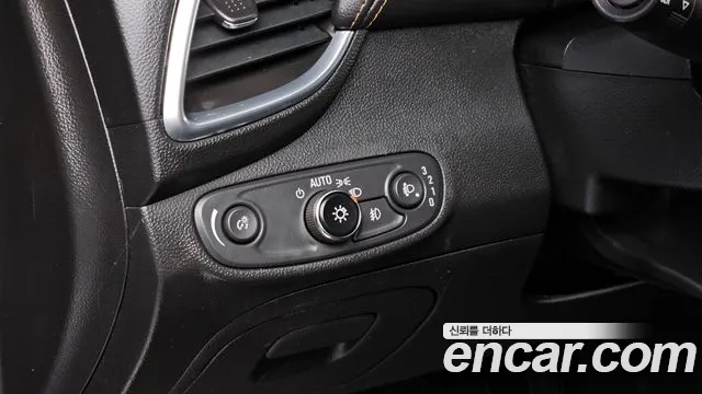2017 ChevroletGMDaewoo Trax 1.4 Perfact Black, photograph 5