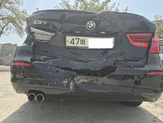 2018 BMW 320d Gran Turismo, photograph 2