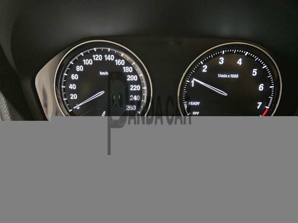 2021 BMW X1 xDrive20i, photograph 9