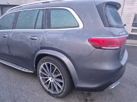 2023 Mercedes-Benz GLS400 d 4MATIC, photograph 4